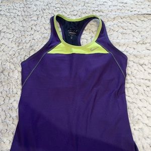 Nike Medium dri-fit top padded bra tank top for gym zumba workout